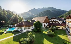 Relax&Wanderhotel Poppengut